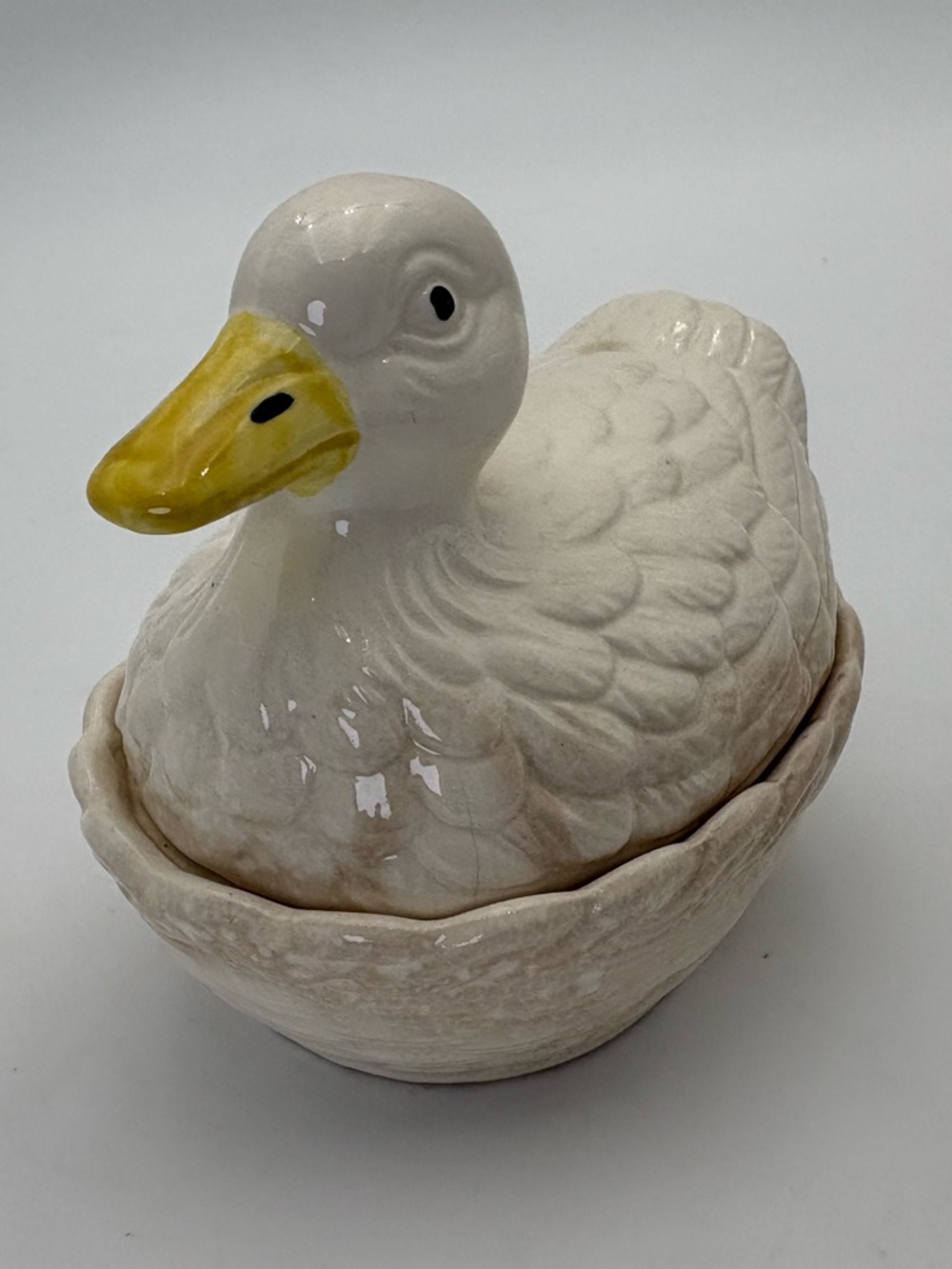 Vintage Ceramic Duck-on-Nest Covered Dish - made in Japan - Picture 2 of 16